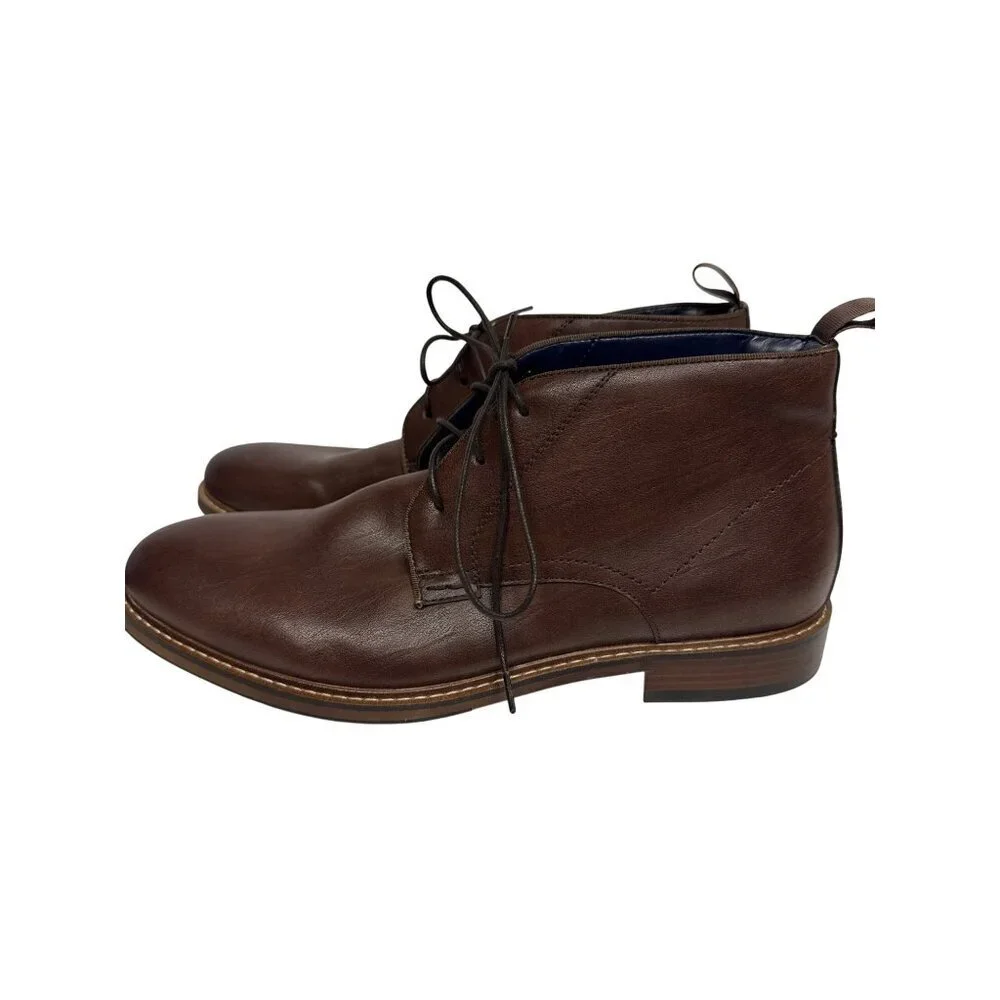 Steve Madden features soft